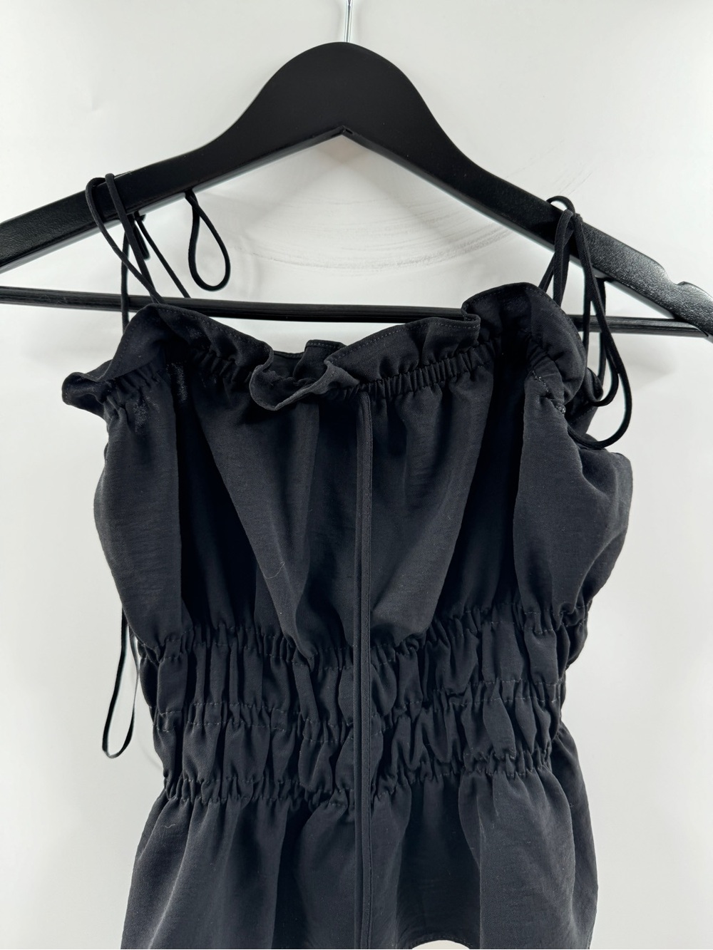 🧸 Topshop Black Smocked Peplum Tank Top Women's US 2 Adjustable Straps - Picture 2 of 8